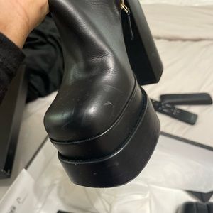 VERSACE BOOTS SIZE 38